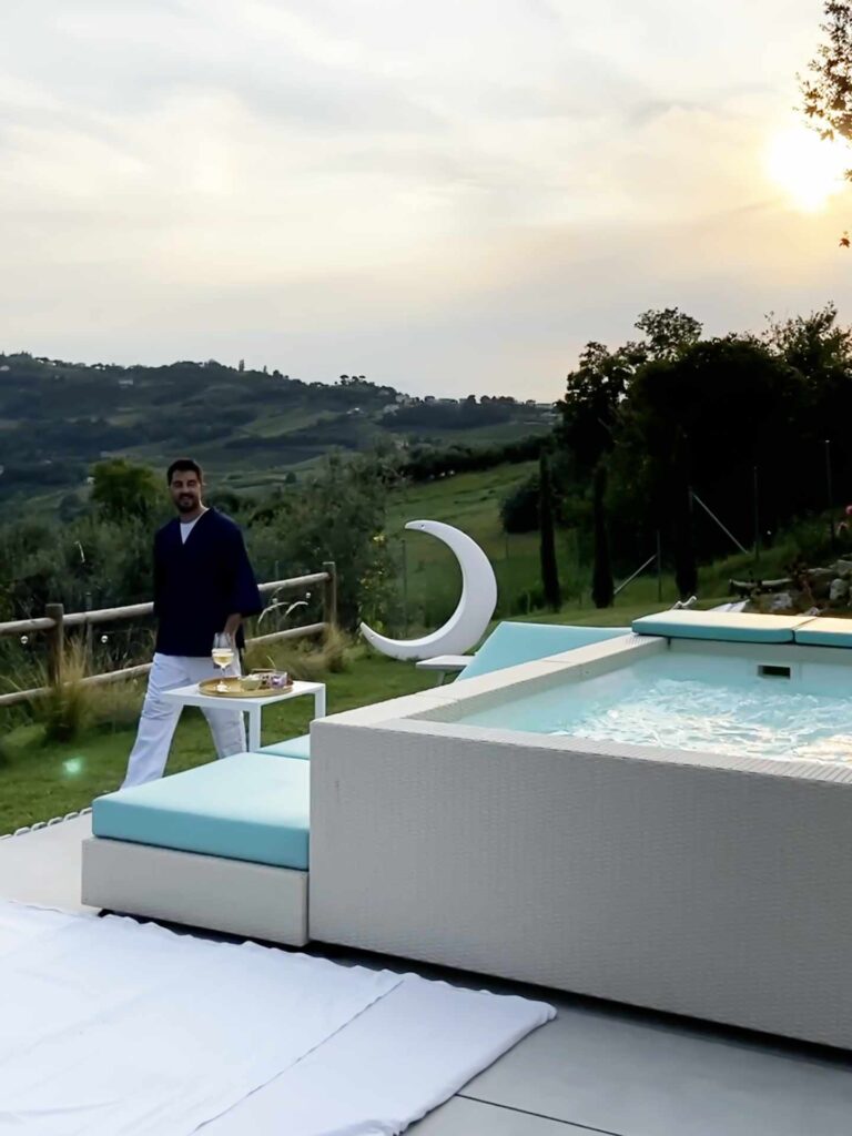 pool and wellness